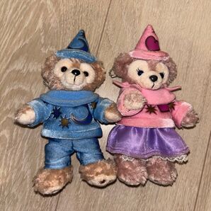 〇ディズニー ダッフィー シェリーメイ ぬいぐるみバッジ 10周年〇