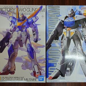 MG V2ガンダム Ver.Ka 1/100スケール MG WD-M01 ターンエーガンダム 1/100スケール 2点