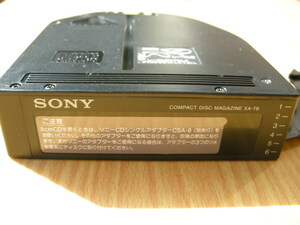  Sony CD changer for magazine { SONY } 6 disk change XA-T6 used operation has been confirmed .( postage charge ..)