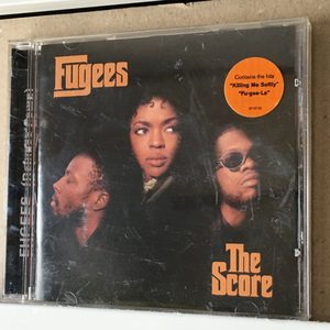 Fugees「The Score」 ＊Lauryn Hill、Wyclef Jean、Pras MichelによるHIP HOPトリオ。1996年に発表された2nd AlbumにしてLast Album。
