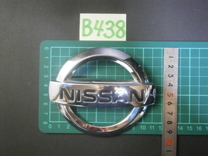 ☆B438 即決です! 純正エンブレム NISSANエンブレム 横11㎝強 裏面爪あり クリックポスト発送