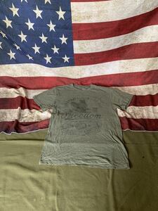 米軍 US 放出品 Tシャツ サイズ S USA FREEDOM 鷹 鷲 イーグル 半袖 USMC USAF ARMY NAVY アメカジ 古着 T