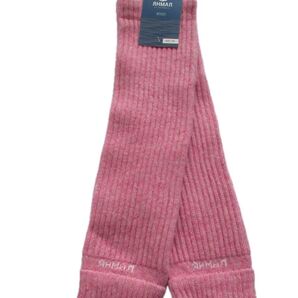 モンゴルのあたたかいウールレッグウォーマーです。よかったら腕にもどうぞ