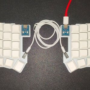 分割キーボード 無刻印 ホワイト