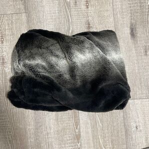 【W.W.G】フーズフーギャラリー フェイクファー ネックウォーマー