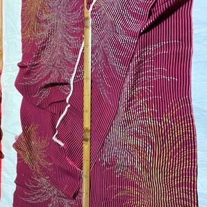 市松人形用着物に 正絹古布縮緬 縞模様 280cm位洗い張り済み