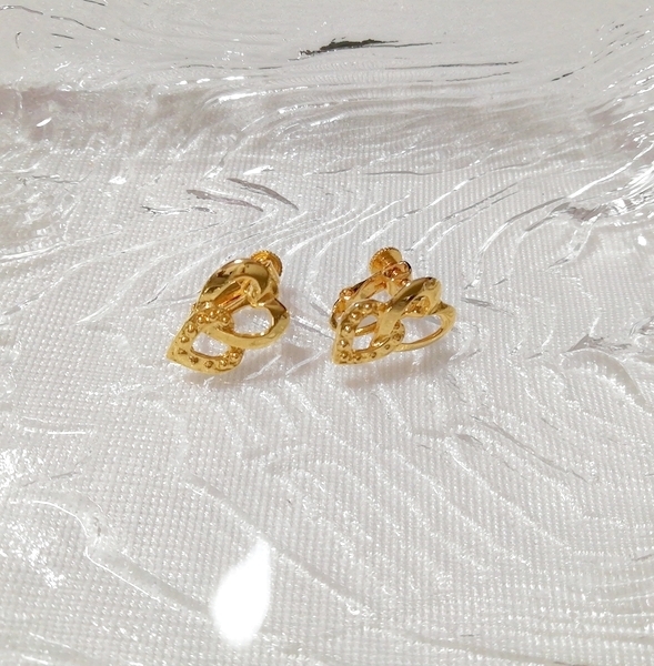 金色ダブルハートイヤリング/ジュエリー/アクセサリー Golden double heart earrings jewelry accessories