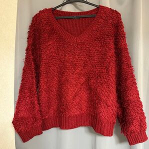 Vネックニット レッド系 カジュアル