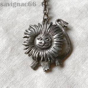 60年代 フレンチキーホルダー メタル La Boutique de Sheila ライオン シェイラ ★60s フランス vintage フレンチポップス イエイエ レトロ