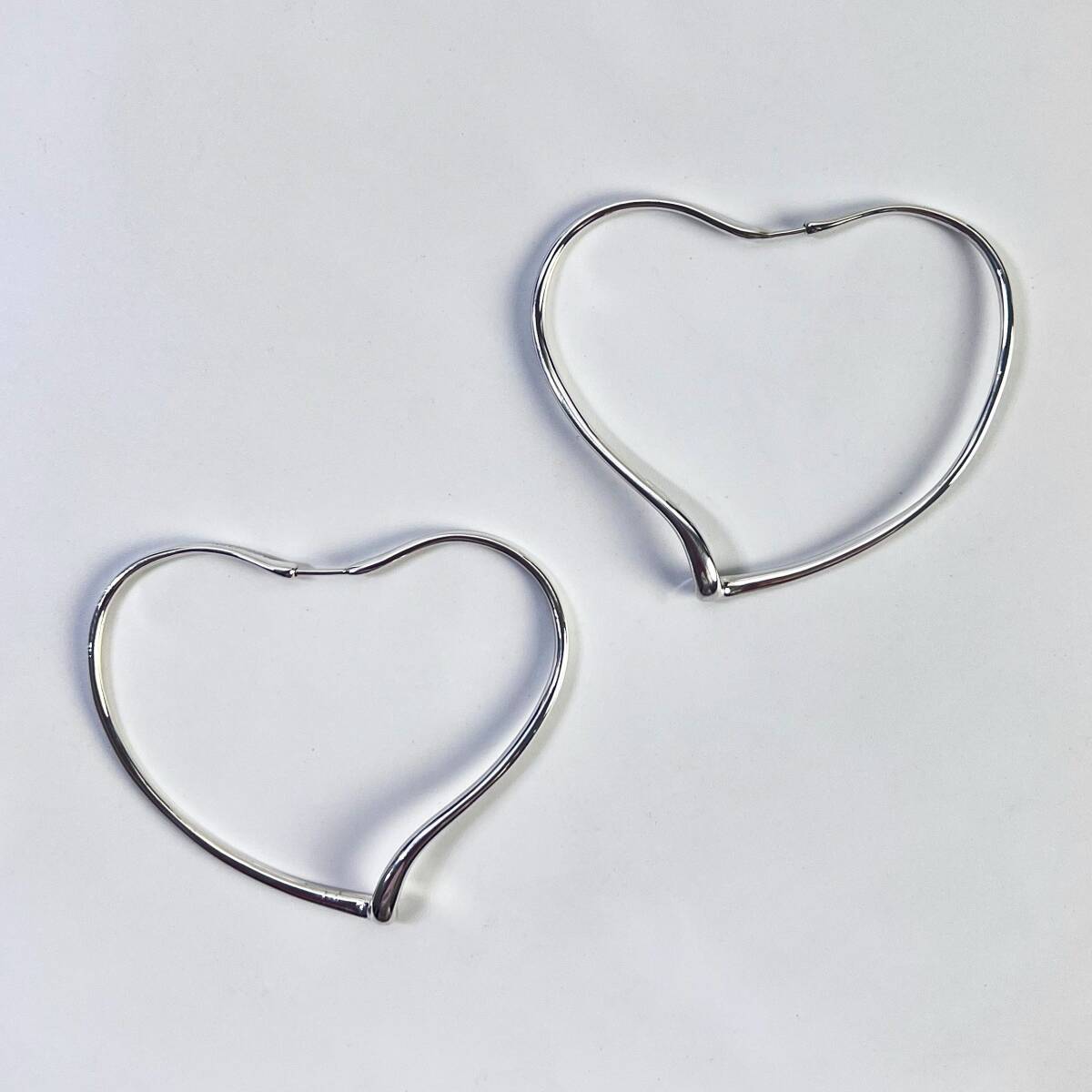 TIFFANY＆CO ティファニー エルサ・ペレッティ オープン ハート フープ