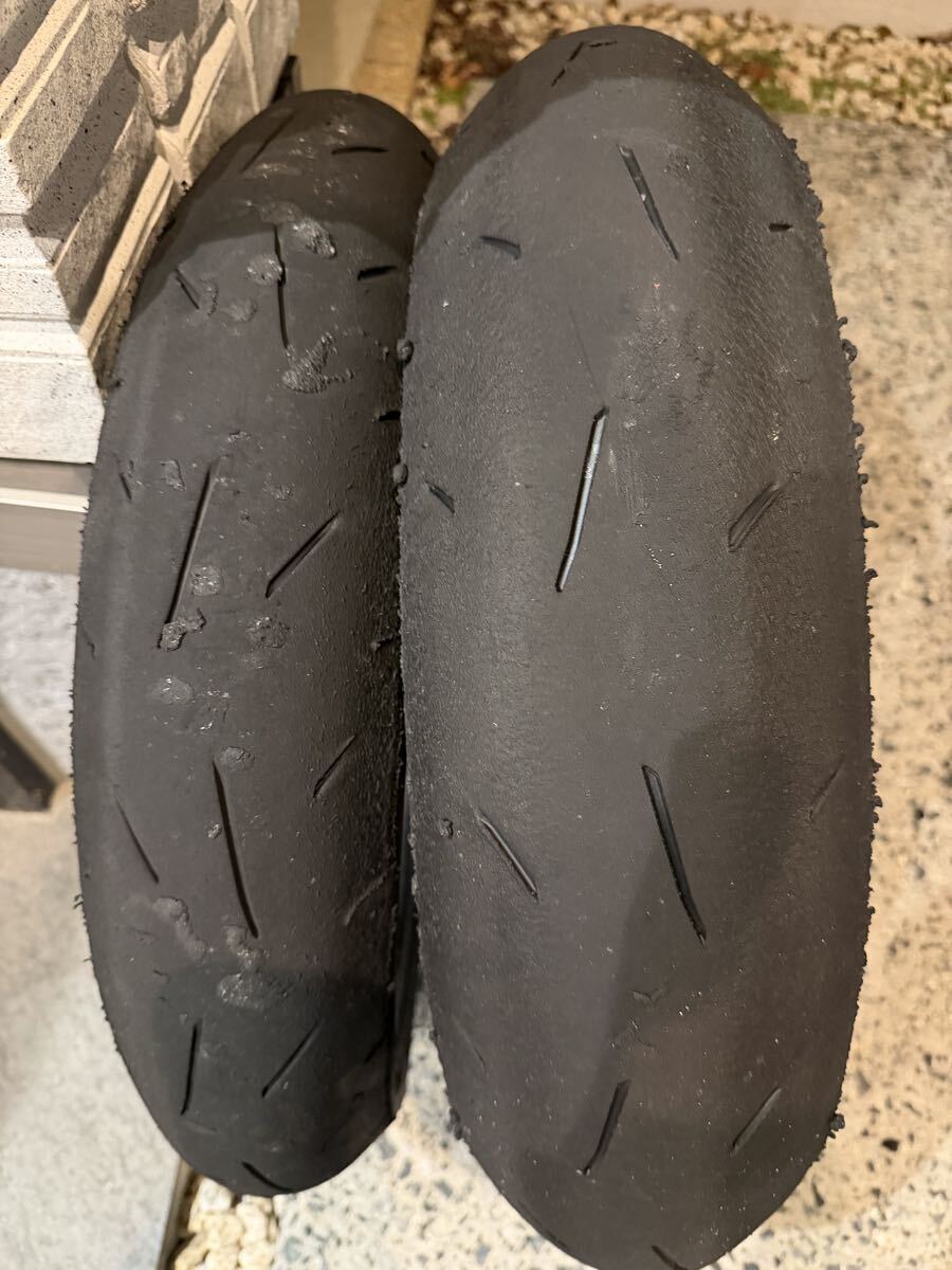 DUNLOPダンロップ KR410 110/140前後タイヤセット3～4時間使用