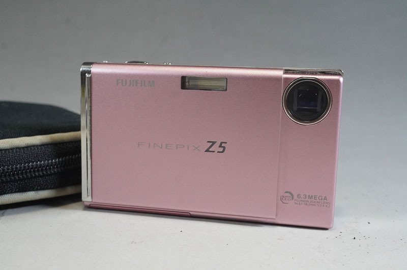 Yahoo!オークション -「fujifilm finepix z5」の落札相場・落札価格