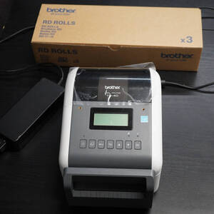 Brother TD-4550DNWB Термопринтер этикеток для профессионального использования Wi-Fi/Bluetooth / RD-ROLLS Оригинальный рулон RD-U05J1