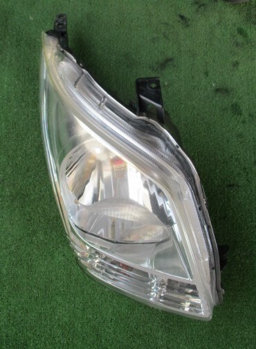 スズキ ワゴンR MH23S 純正 ヘッドライト 右 ハロゲン KOITO 10