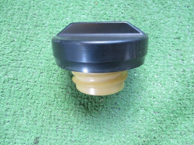 トヨタ クレスタ GX81 給油口 キャップ H4年 希少!! マークⅡ チェイ