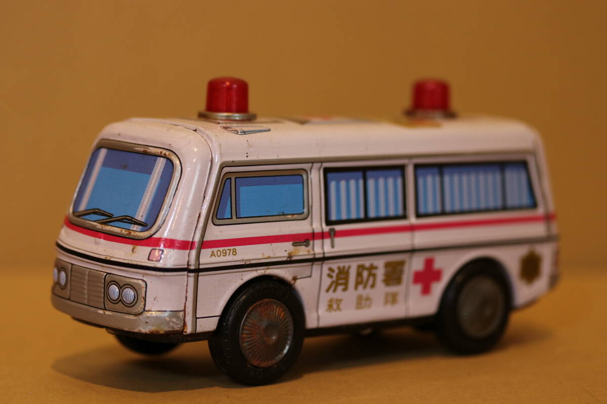 2025年最新】Yahoo!オークション -救急車(ブリキ)の中古品・新品・未