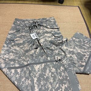 米軍実物 ECWCS GEN2 GORE-TEX パンツ S-R UCP ACU 陸軍 放出品 ゴアテックス デジタルカモ