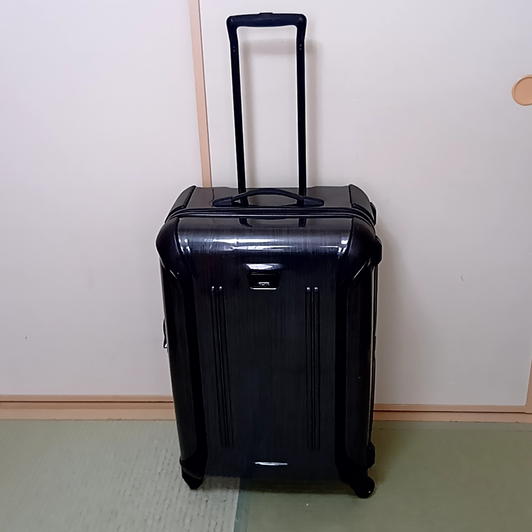 【ジャンク品】TUMI キャリーケース ブラック ポリカーボネート トゥミ TUMI 【日本正規品】トゥミ スーツケース TUMI Alpha3