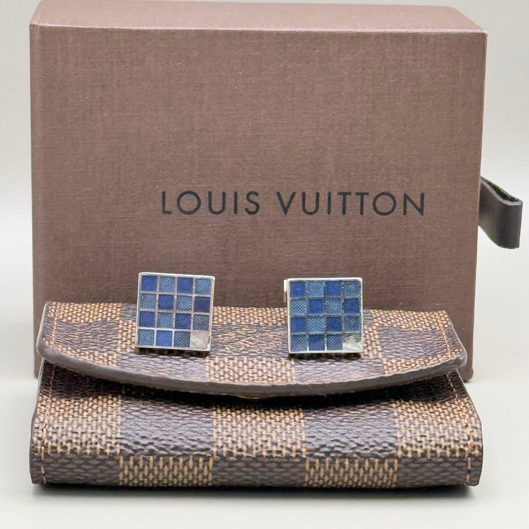 【極美品】ルイヴィトン LOUISVUITTON カフス トラベルキー付属品あり Louis Vuitton x Takashi Murakami (LV x TM) Cherry (Cerises