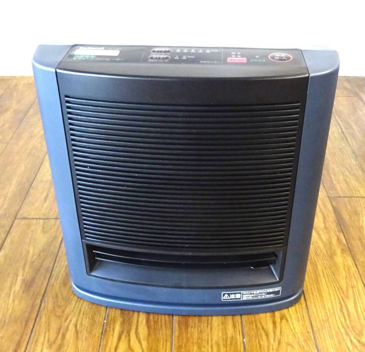 ナショナル 石油 ストープ レトロ 暖房 ホワイト99年製【未使用保管品】 レトロ調電気ストーブ HDL－4249 ホワイト – GREEN CROSS