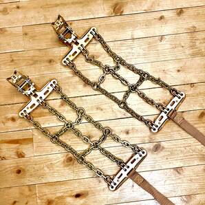 タイヤチェーン 緊急脱出用 ラチェット式簡単取り付け 普通車/SUV/小中型トラック アルミ/スチールホイル兼用 2本セット 225~285mm 幅対応