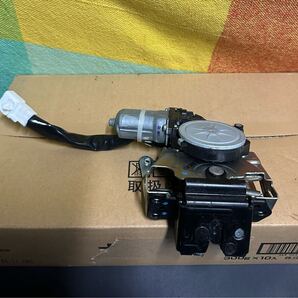 トヨタ ヴェルファイア アルファード ANH20W ANH25W 20系 バックドアロック リアゲートロック163800-0062