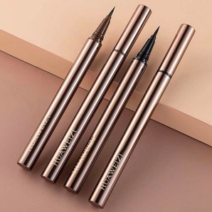 【残り1点】液体アイライナーウォータープルーフ 韓国 人気 アイライナー リキ…