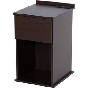 キャスター付きのダークブラウンナイトテーブル