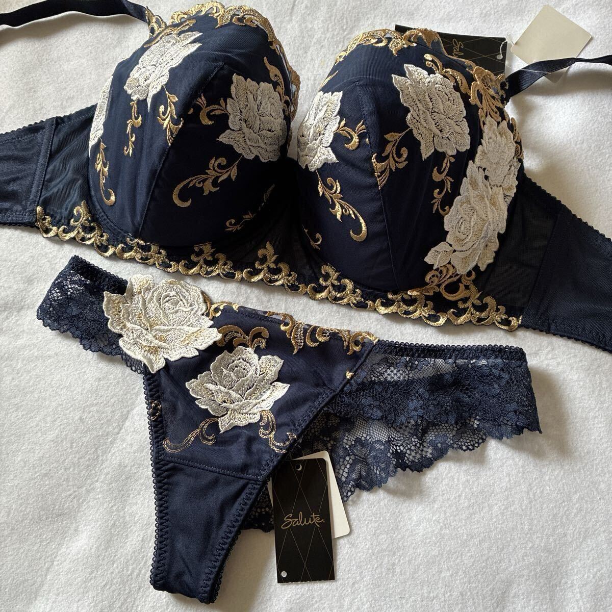 2025年最新】Yahoo!オークション -ワコール サルート セットの