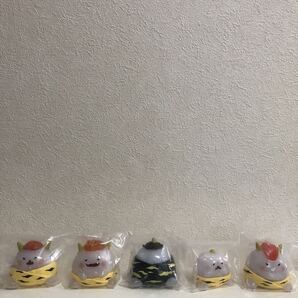 ガチャ オニぎり マスコット フィギュア 全5種セット うめ めんたいこ いくら こんぶ しおむすび おにぎり ごろんと大きめ リアル質感 鬼