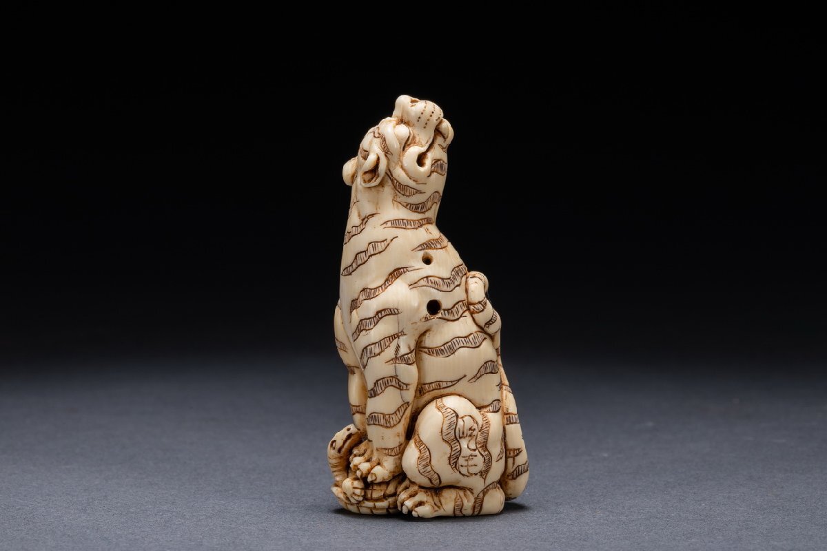 2025年最新】江戸時代の根付け｜美しい漆芸や印籠のコレクション