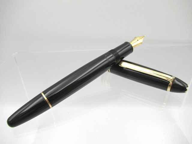 モンブラン 4810 18C 万年筆の値段と価格推移は？｜13件の売買データ