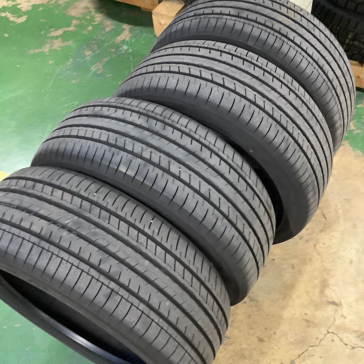 2025年最新】Yahoo!オークション -ブルーアース 225 45の中古品・新品