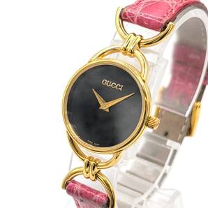 GUCCI 6000.2.L horse bit Ladies QZ Gold dial Y2K 00Sグッチ ホースビット 時計 クオーツ ラウンド ゴールド文字盤 ヴィンテージ 稼働品