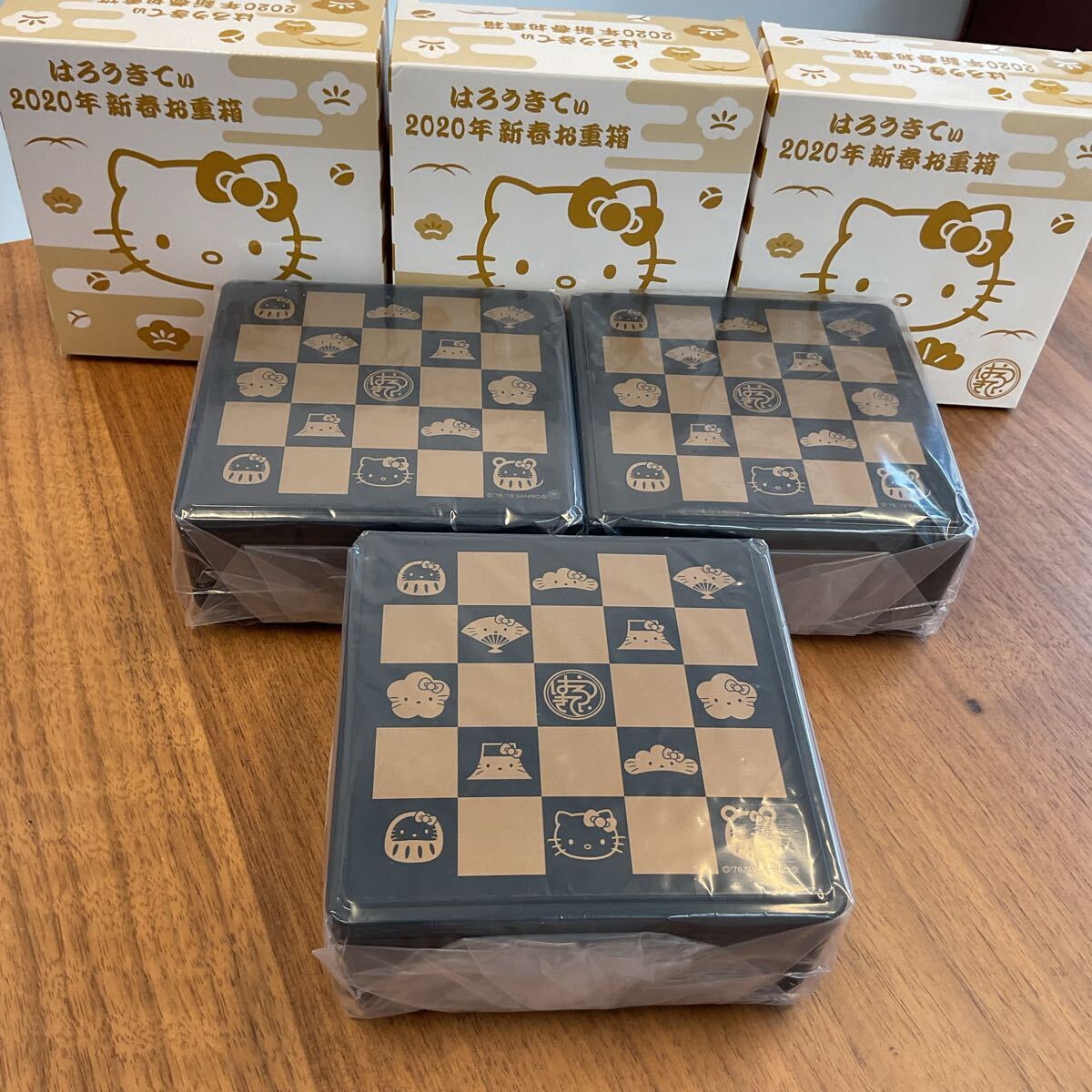 キティ♪キティズファミリー♪サンリオ♪新品未使用重箱♪二段お重♪2001年♪③ 楽天市場】ハローキティ 重箱の通販