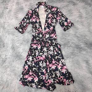 新品タグ付 ダイアンフォンファステンバーグ シルク ラップワンピース 6 紺 ピンク 花柄 JESSICA ドレス 膝丈 パーティー