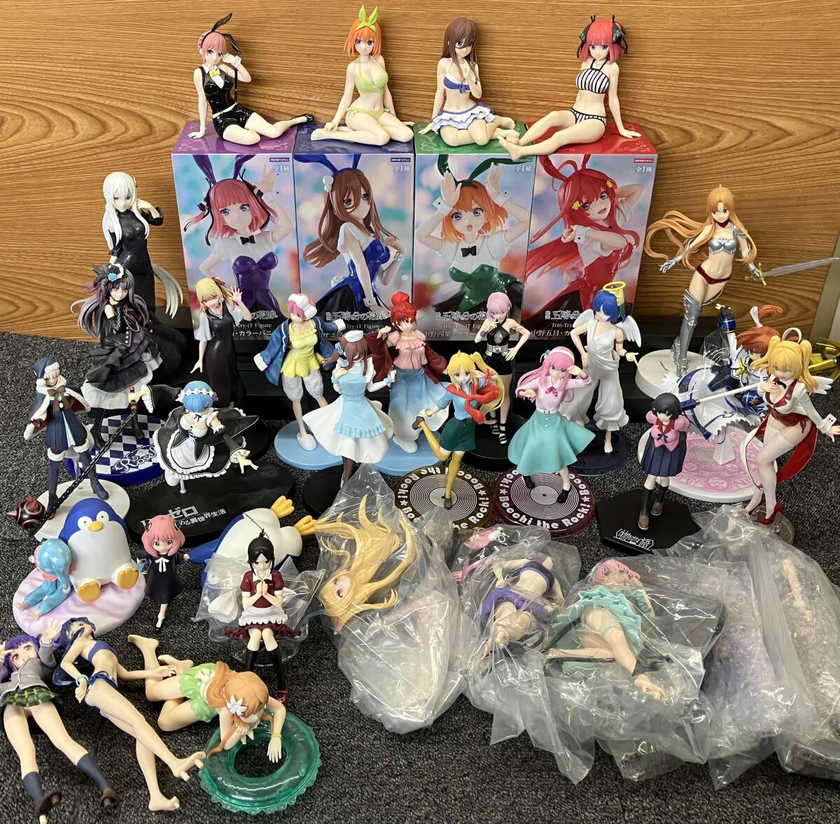 【新品・未開封】美少女フィギュア　プライズフィギュアまとめ売り　42体セット 2025年最新】Yahoo!オークション -美少女フィギュア まとめ売り