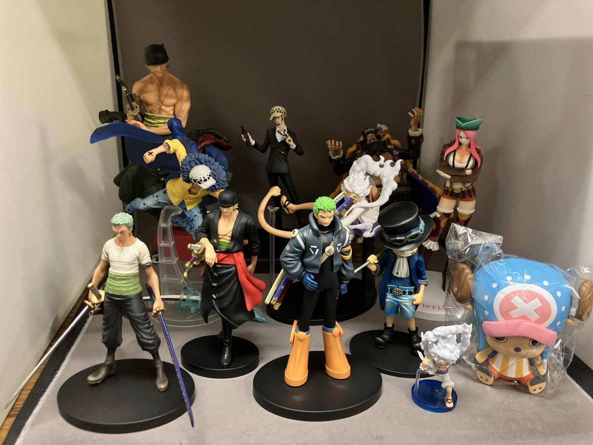 ワンピースフィギュア3点　まとめ出品 ワンピース フィギュア11点 ルームライト3点 まとめ売り 合計14
