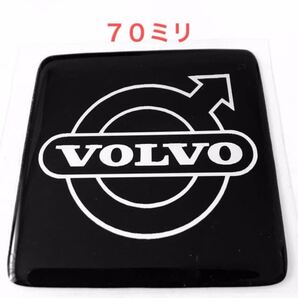 ボルボ ブラック 70 x 70 mm フロントグリル エンブレム バッヂ 黒 / 480 740 760 XC90 等 ステッカー