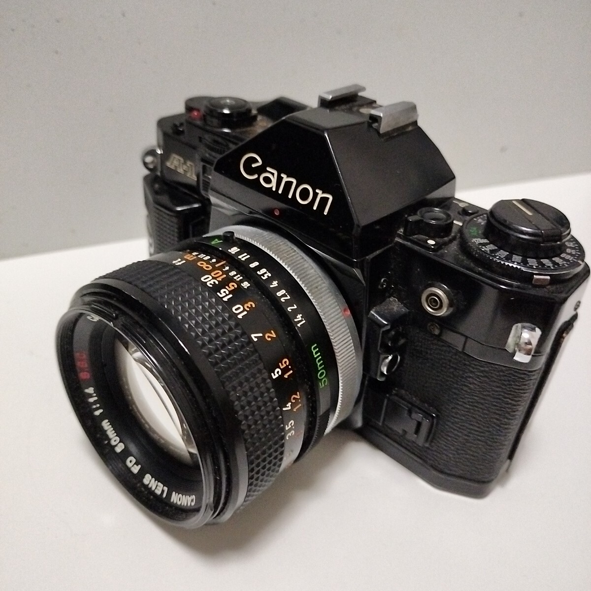 Canon高級一眼レフ カメラ A-1ボディ レンズ付 希少な動作品 一式 2025年最新】Yahoo!オークション -canon a-1(カメラ、光学機器
