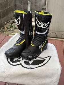 Гоночные ботинки BERIK BERIK 42 (26,5см)