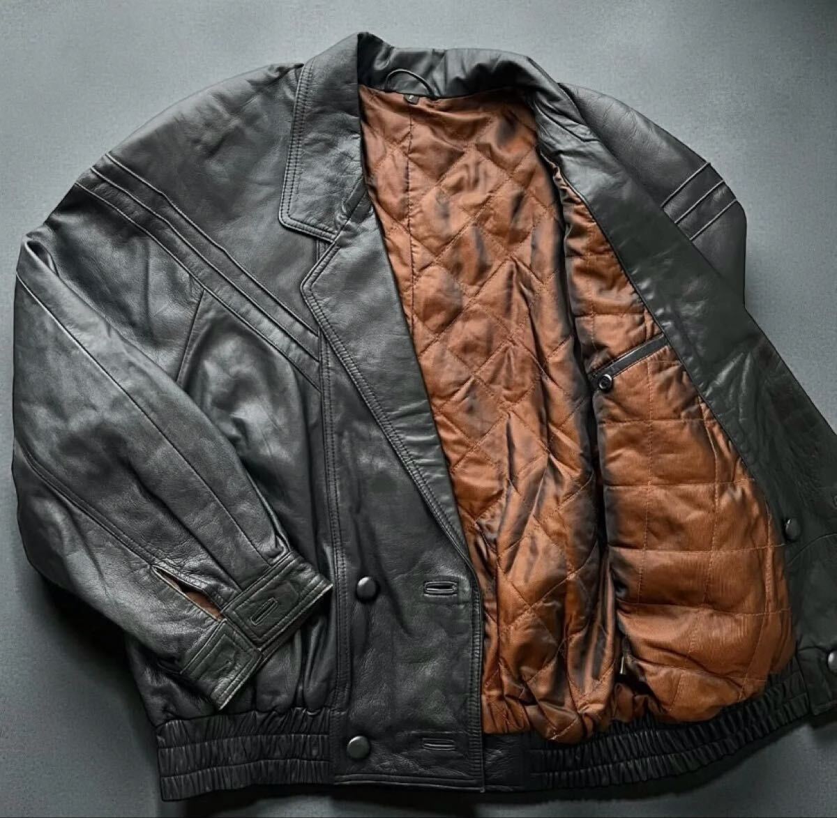 レザージャケット　ラムレザー　羊革　ブラック　黒　フリーサイズ　 短丈　ダイヤキ