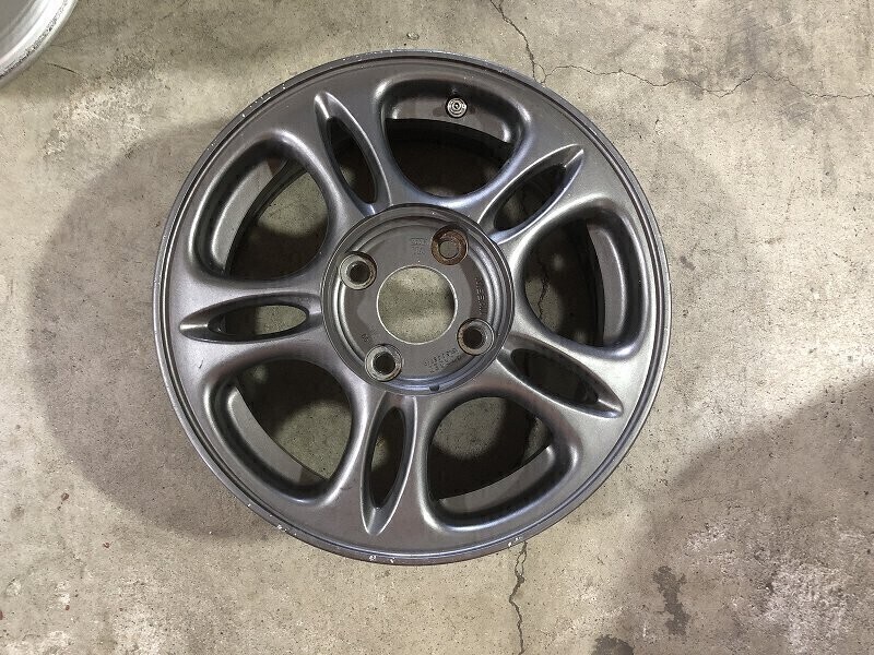 日産純正ホイール15インチPCD114.3 4穴 Yahoo!オークション -「15インチ 4穴 114.3 日産」(15インチ