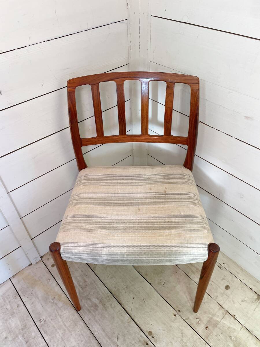 【J.L.モラー（J.L.Moller）No.83 デンマーク ダイニングチェア