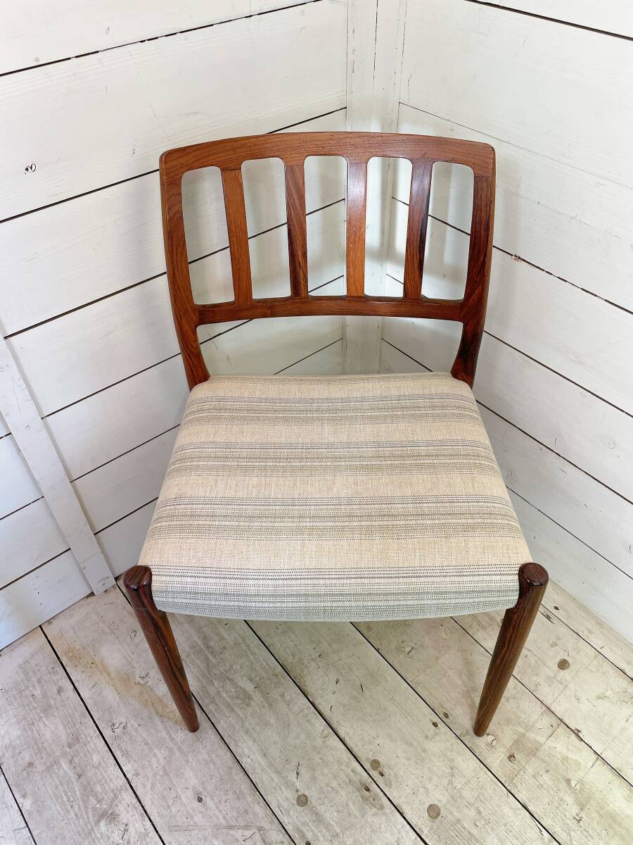 【J.L.モラー（J.L.Moller）No.83 デンマーク ダイニングチェア