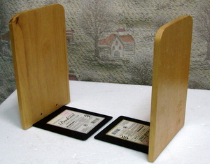 Раздвигая границы пакета пост Подставки для книг из каучукового дерева, комплект из 2