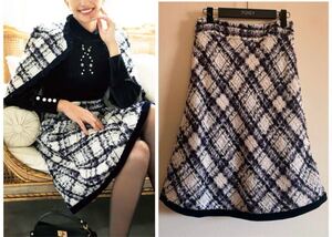 ◆M's Gracie ◇New ♪ 2023 Каталог ♪ Прекрасный диагональный клетчатый узор! Роскошная расклешенная юбка из смешанной твидовой шерсти 38
