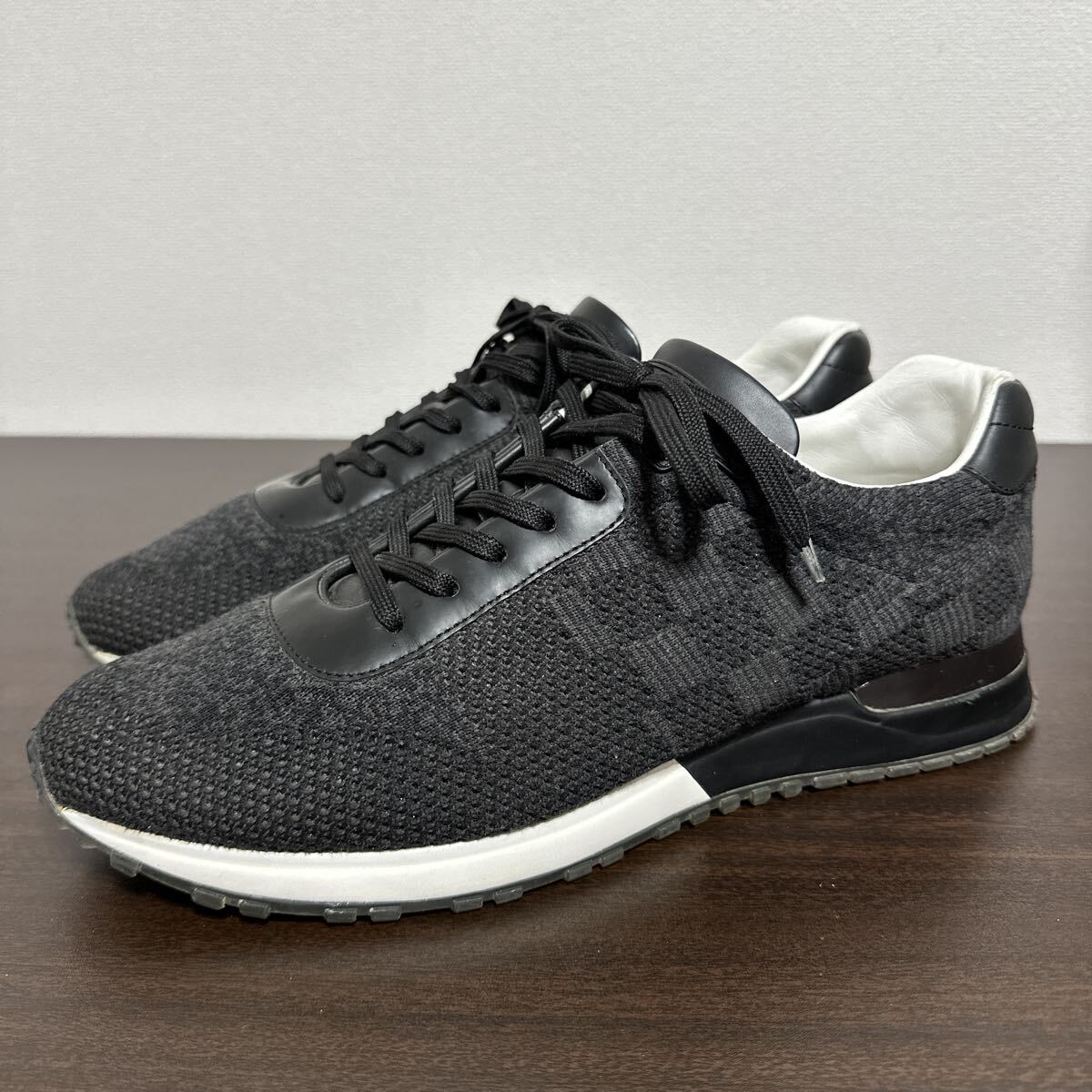 2025年最新】Yahoo!オークション -ルイヴィトン スニーカー ラン