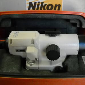 【良品・令和7年11月校正品】ニコン/オートレベル/AE-7(現行機種/プロ用)/30倍/3級水準儀/校正書付