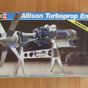 レベル 1/10 アリソン ターボプロップ エンジン Revell 1/10 Allison Turboprop Engine 未開封